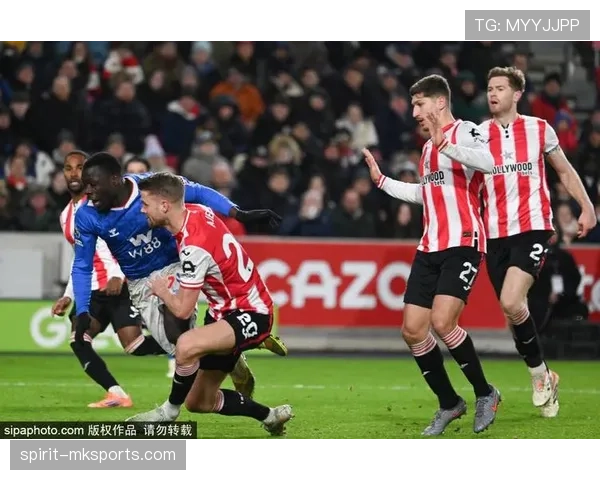 布伦特福德足总杯强势晋级,状态回暖引关注 布伦特福德足总杯强势晋级,状态回暖引关注