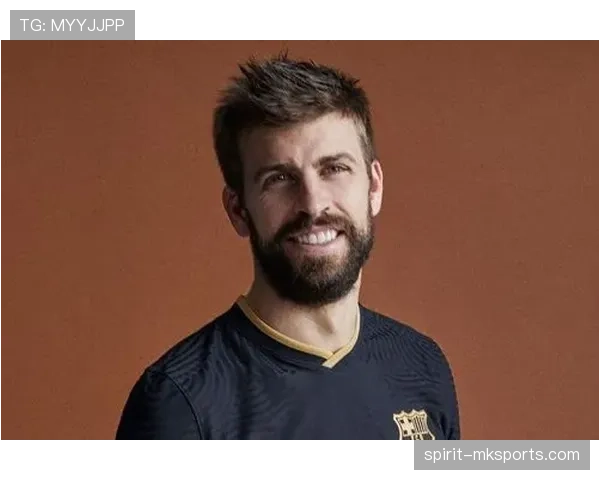 要是放娱乐圈，杰拉德·皮克肯定是那种有亿万身价却拎着塑料袋逛菜市场的主